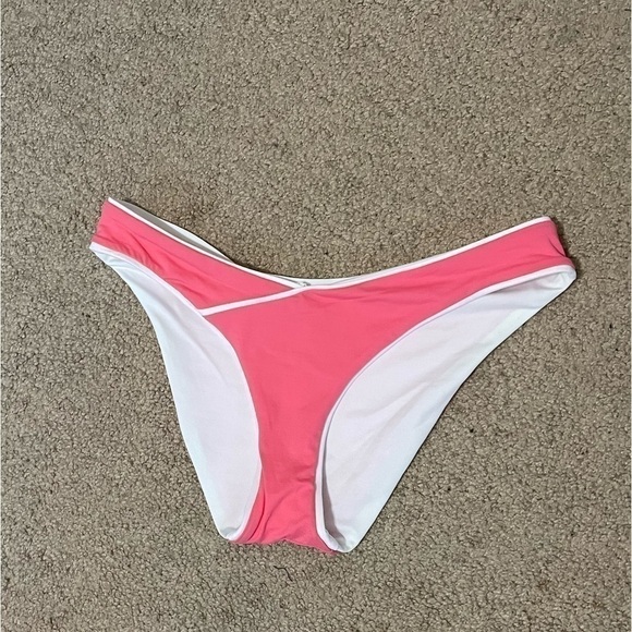 Becca Peachy Pink Bikini Bottom Size Small - Picture 1 of 7